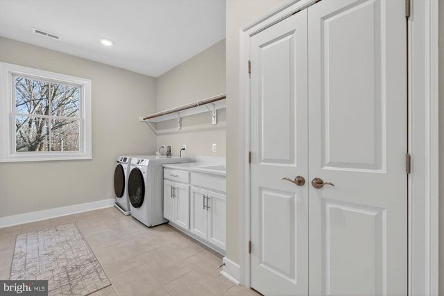 1859 BEULAH RD, Vienna, VA 22182