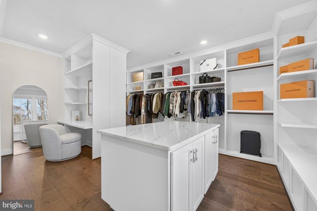 1859 BEULAH RD, Vienna, VA 22182