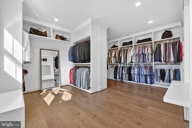 1859 BEULAH RD, Vienna, VA 22182