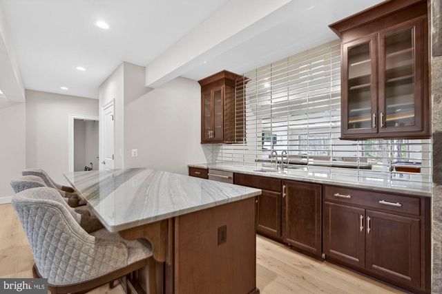 1859 BEULAH RD, Vienna, VA 22182