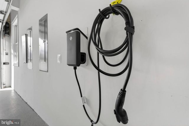 1859 BEULAH RD, Vienna, VA 22182