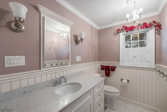 49 School St, Washington Twp., NJ 07676