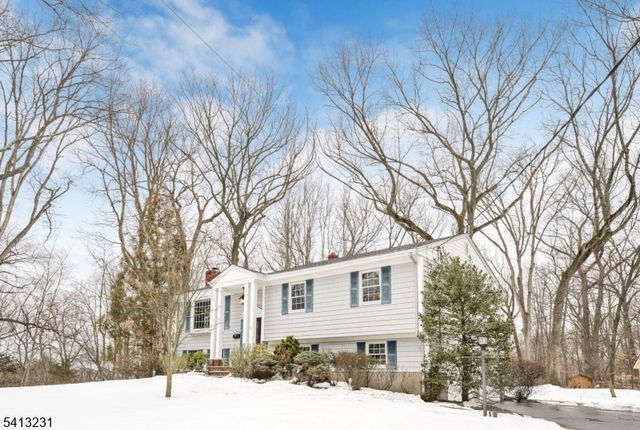 49 School St, Washington Twp., NJ 07676