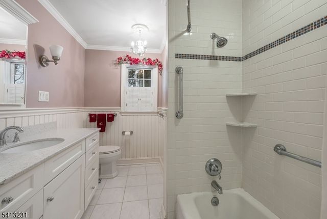 49 School St, Washington Twp., NJ 07676