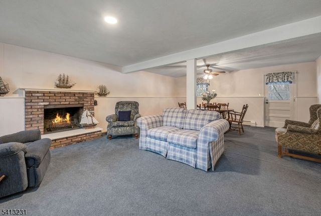 49 School St, Washington Twp., NJ 07676