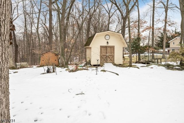 49 School St, Washington Twp., NJ 07676