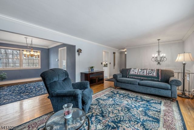 49 School St, Washington Twp., NJ 07676