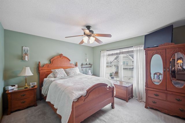 4870 63rd Street, Urbandale, IA 50322