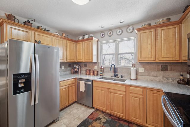 4870 63rd Street, Urbandale, IA 50322