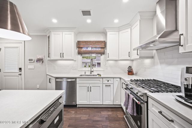 1216 Sleepy Hollow Road, Point Pleasant, NJ 08742