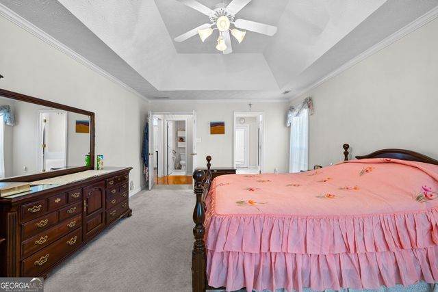 305 Surrey Park Drive, Fayetteville, GA 30215