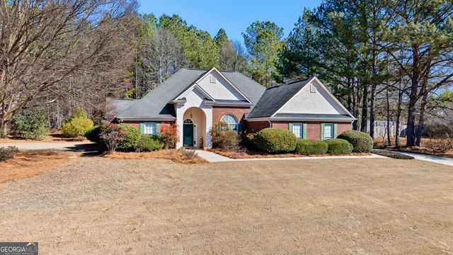 305 Surrey Park Drive, Fayetteville, GA 30215