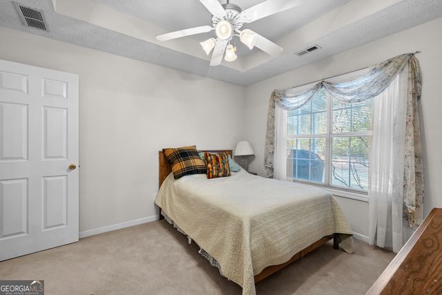 305 Surrey Park Drive, Fayetteville, GA 30215