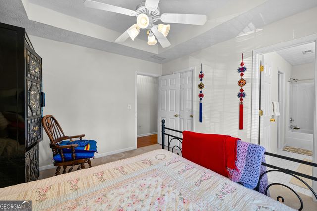 305 Surrey Park Drive, Fayetteville, GA 30215