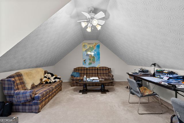 305 Surrey Park Drive, Fayetteville, GA 30215