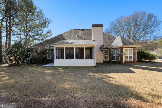 305 Surrey Park Drive, Fayetteville, GA 30215