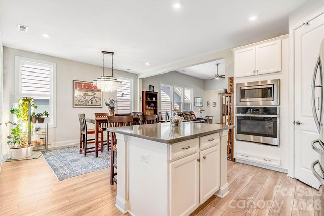 6601 Good News Drive, Charlotte, NC 28215