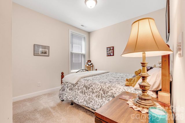 6601 Good News Drive, Charlotte, NC 28215