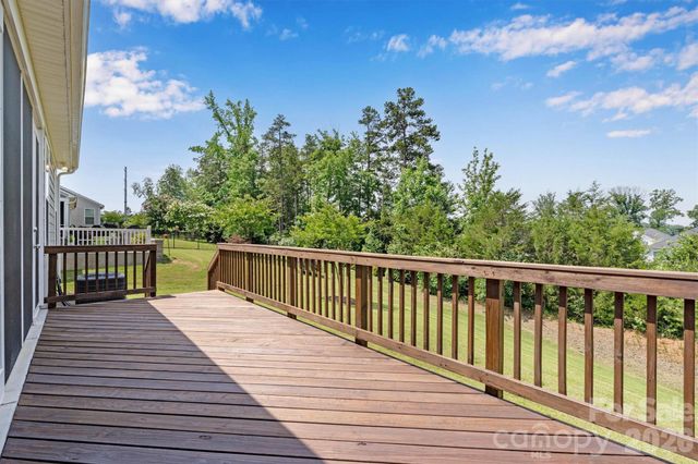 6601 Good News Drive, Charlotte, NC 28215