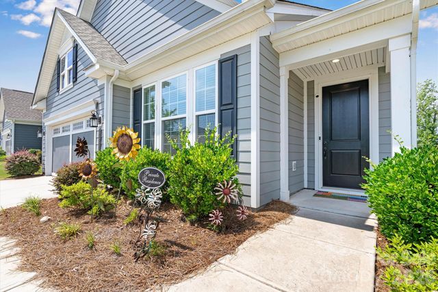 6601 Good News Drive, Charlotte, NC 28215