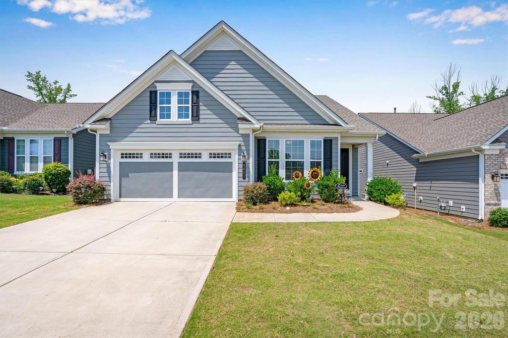 6601 Good News Drive, Charlotte, NC 28215