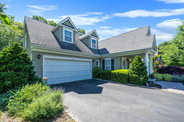 116 Golden Spruce Drive, Calverton, NY 11933