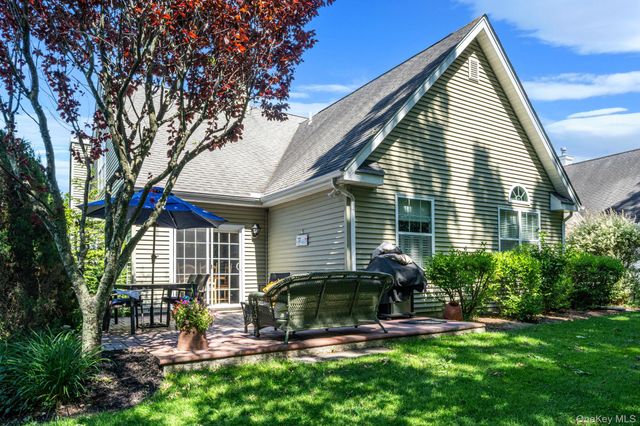 116 Golden Spruce Drive, Calverton, NY 11933