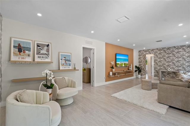 1345 SW 14th Ave, Miami, FL 33145