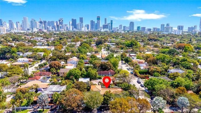 1345 SW 14th Ave, Miami, FL 33145