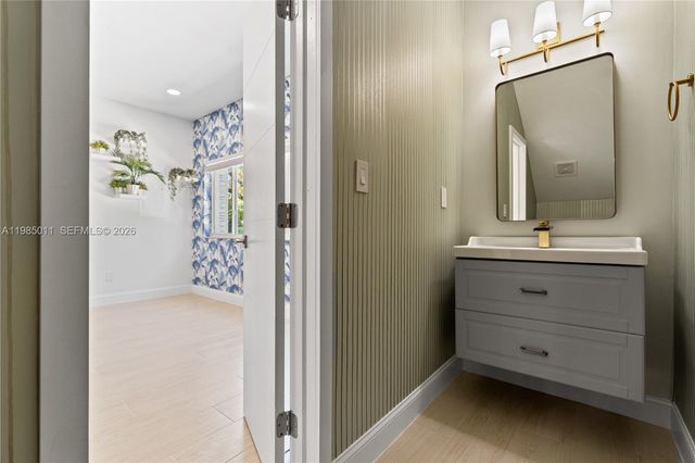 1345 SW 14th Ave, Miami, FL 33145