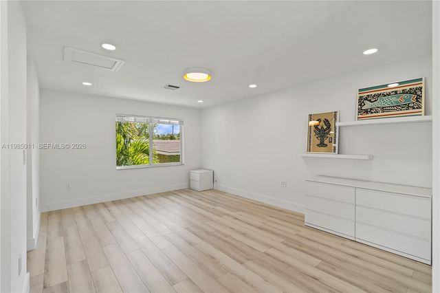 1345 SW 14th Ave, Miami, FL 33145