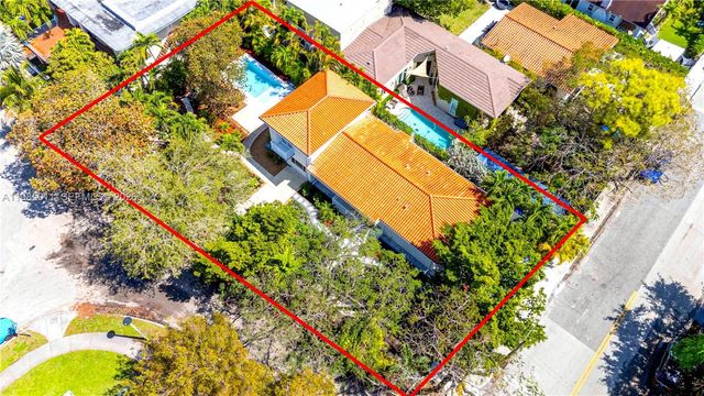 1345 SW 14th Ave, Miami, FL 33145