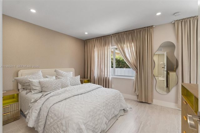 1345 SW 14th Ave, Miami, FL 33145