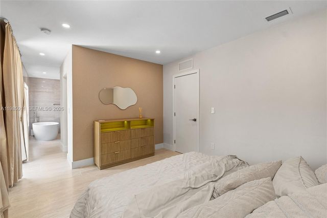 1345 SW 14th Ave, Miami, FL 33145