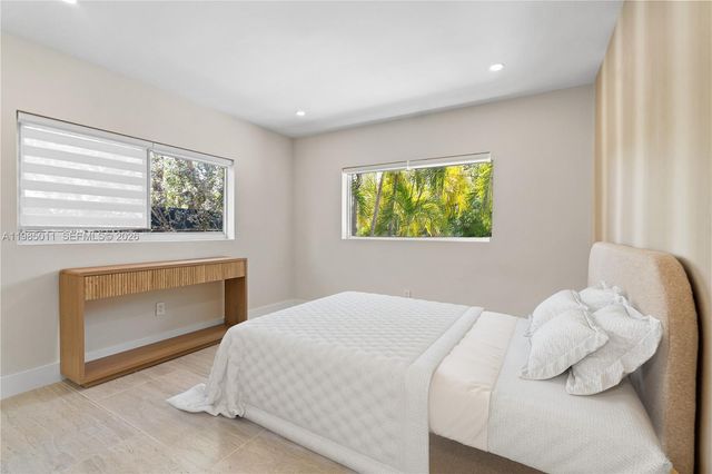 1345 SW 14th Ave, Miami, FL 33145