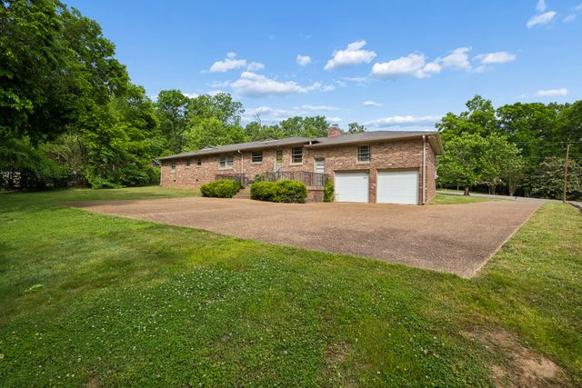 1311 Tyne Blvd, Nashville, TN 37215