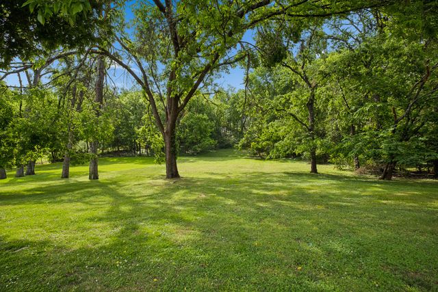 1311 Tyne Blvd, Nashville, TN 37215