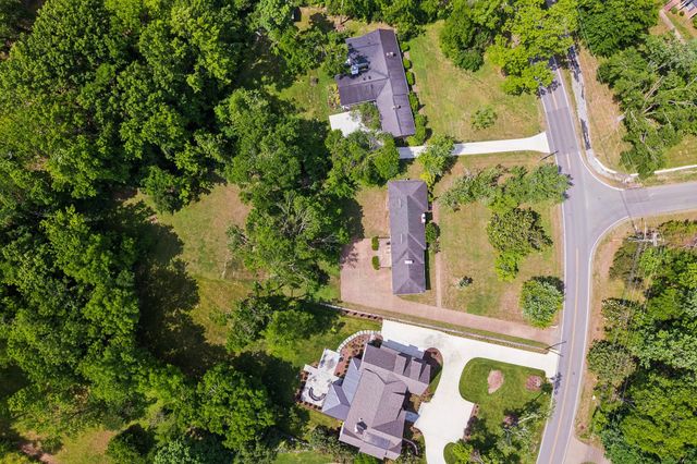 1311 Tyne Blvd, Nashville, TN 37215