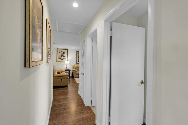 4300 NW 12th Drive, Deerfield Beach, FL 33064