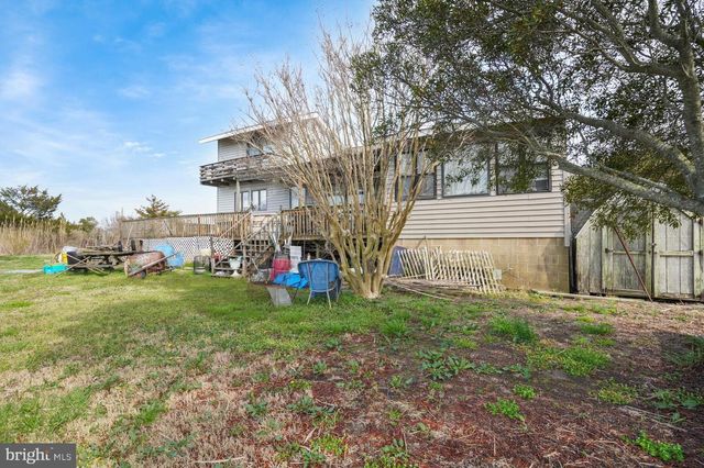 4521 MAIN ST, Chincoteague Island, VA 23336