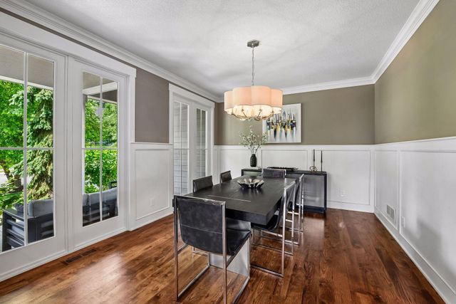 5290 Shenandoah Lane N, Plymouth, MN 55446