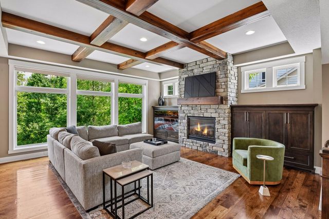 5290 Shenandoah Lane N, Plymouth, MN 55446