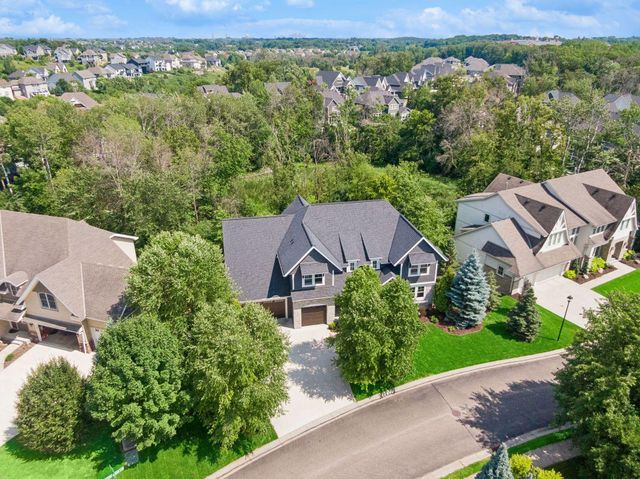 5290 Shenandoah Lane N, Plymouth, MN 55446