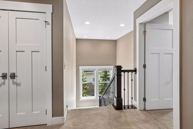 5290 Shenandoah Lane N, Plymouth, MN 55446