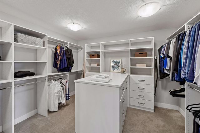 5290 Shenandoah Lane N, Plymouth, MN 55446