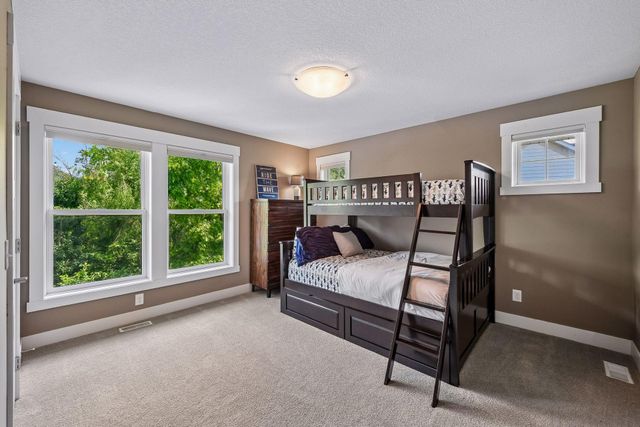 5290 Shenandoah Lane N, Plymouth, MN 55446