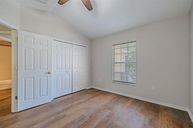 6417 ROSEFINCH COURT 102, Lakewood Ranch, FL 34202