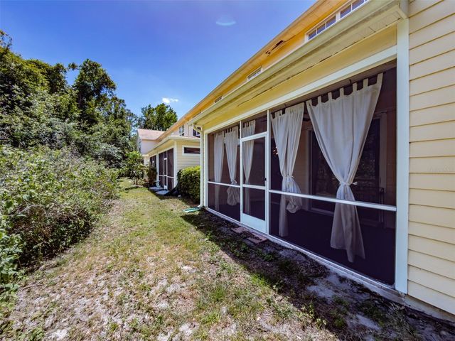 6417 ROSEFINCH COURT 102, Lakewood Ranch, FL 34202