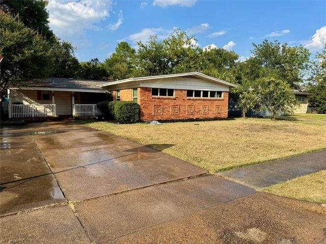 1719 Belmead Lane, Irving, TX 75061