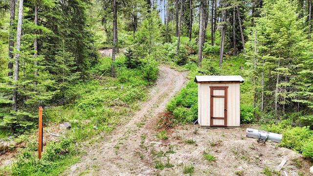 761 Granite Rd, Newport, WA 99156